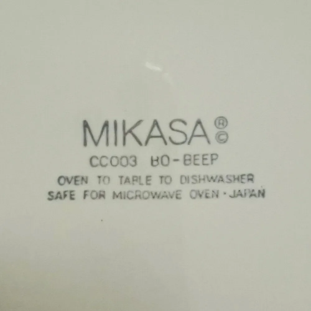 MIKASA CC003 Bo-Beep Green Trim Accents Child's Plate